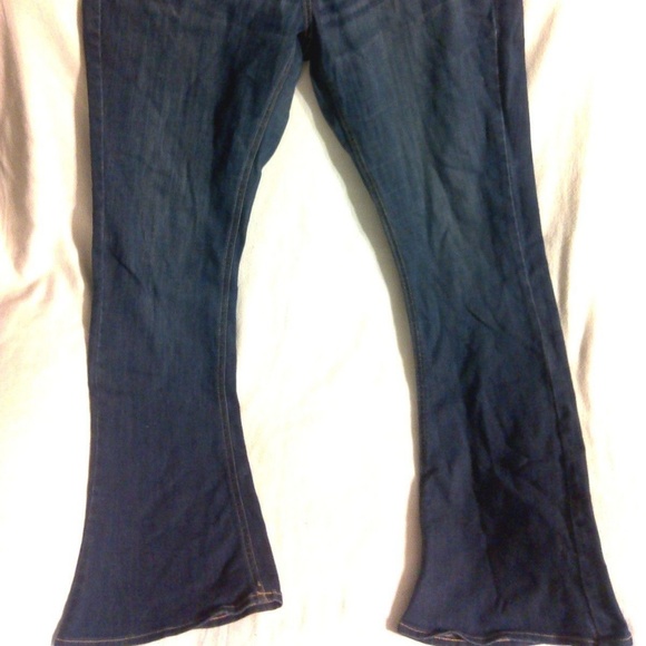 Old Navy Stretch Fit Jeans (16R) - Picture 4 of 5